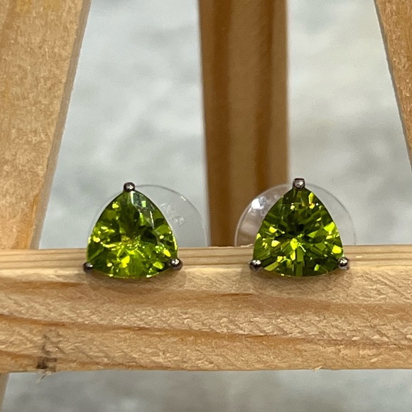 Peridot Sterling Silver Trillion Stud Earrings - Picture 7 of 12